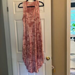 Pink tie dye Z Supply racerback maxi dress Size small